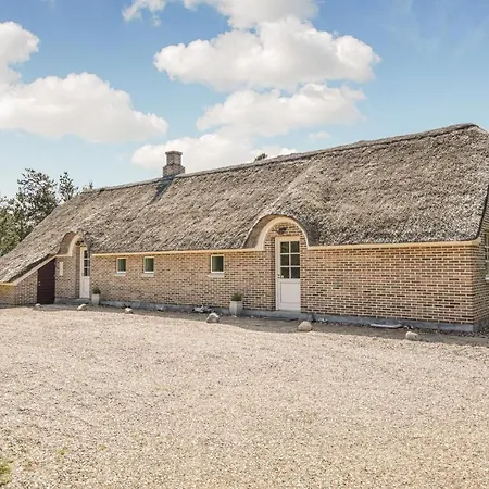 Stunning In W/ Sauna And 4 Bedrooms Casa vacanze Blåvand