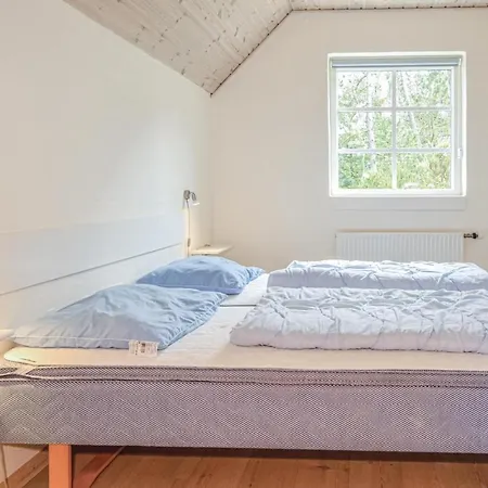 Stunning In W/ Sauna And 4 Bedrooms Casa vacanze